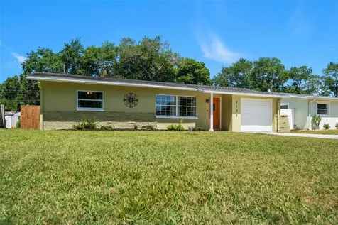 2132 Isabelle Street Largo FL 33774