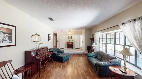 221 Bridle Path Longwood FL 32779