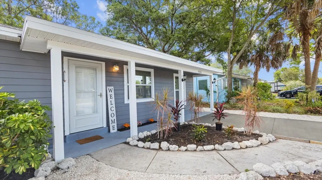 5535 59th Street N St Petersburg FL 33709
