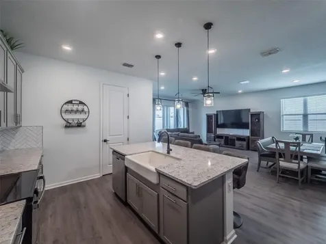 2624 Magnolia Avenue Davenport FL 33837