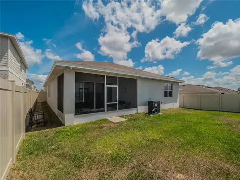 2624 Magnolia Avenue Davenport FL 33837
