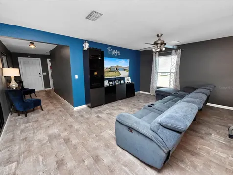 4203 Digital Court Mulberry FL 33860