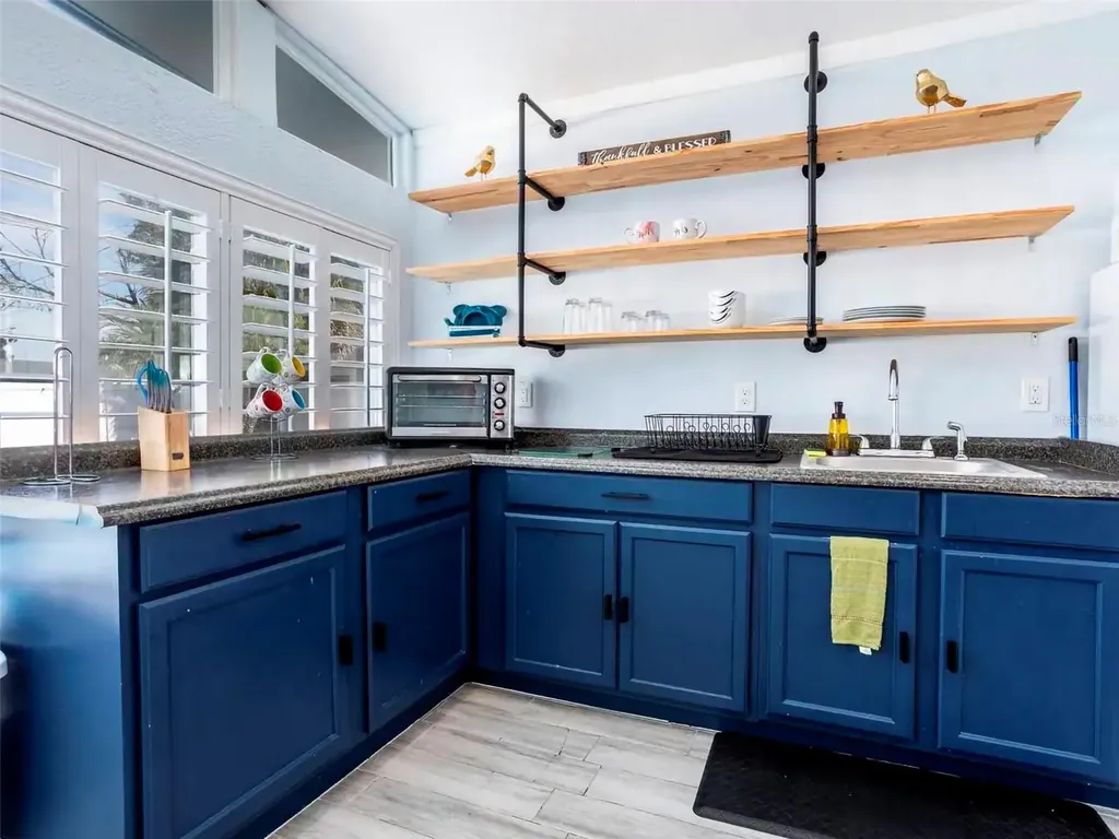 4401 Lenmore Street Orlando FL 32812