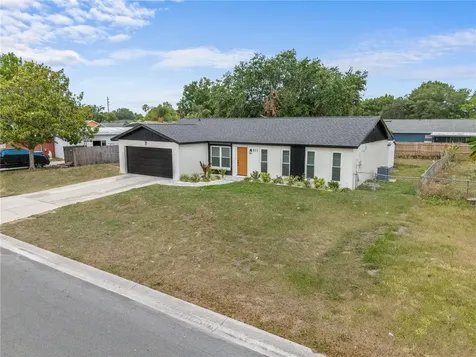 811 Fruitwood Drive Kissimmee FL 34743