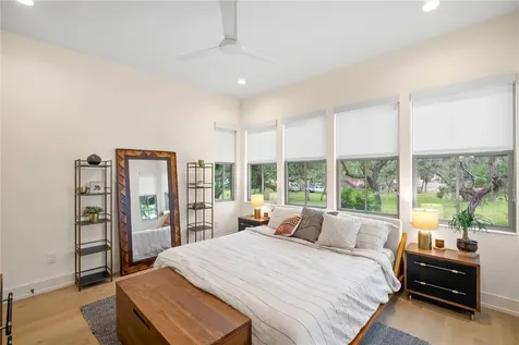 1200 5th Street S St Petersburg FL 33701