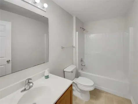 197 Vista View Avenue Eagle Lake FL 33839