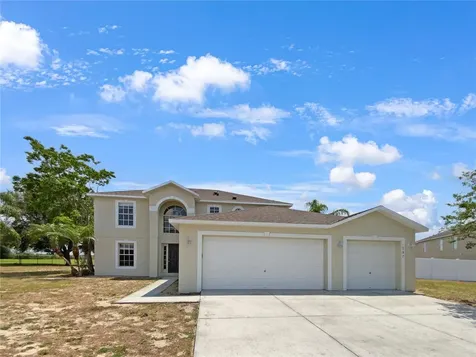 197 Vista View Avenue Eagle Lake FL 33839