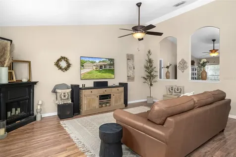 1256 Mcneal Road Spring Hill FL 34608