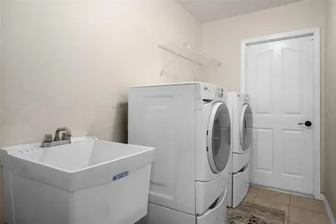 1256 Mcneal Road Spring Hill FL 34608