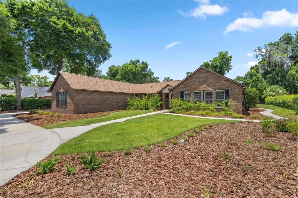 2811 SE 14th Street Ocala FL 34471
