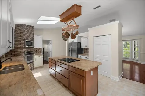 2811 SE 14th Street Ocala FL 34471