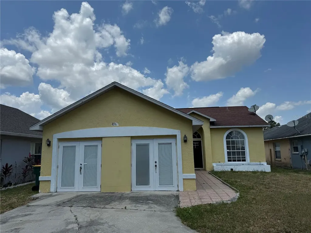 836 Woodfield Court Kissimmee FL 34744
