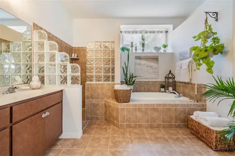 12228 Woodlands Circle Dade City FL 33525