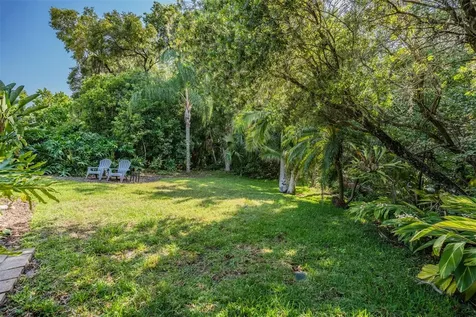 12228 Woodlands Circle Dade City FL 33525