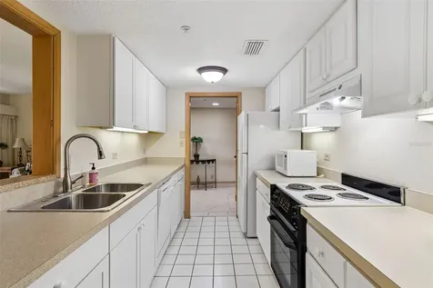 36750 Us Highway 19 N Palm Harbor FL 34684