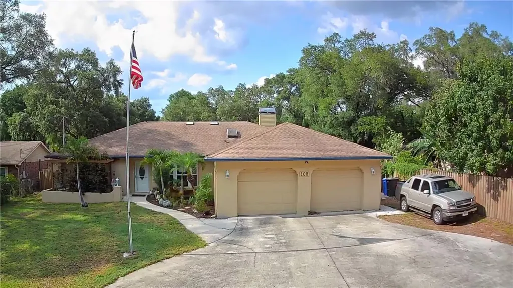 108 W Jersey Avenue Brandon FL 33510