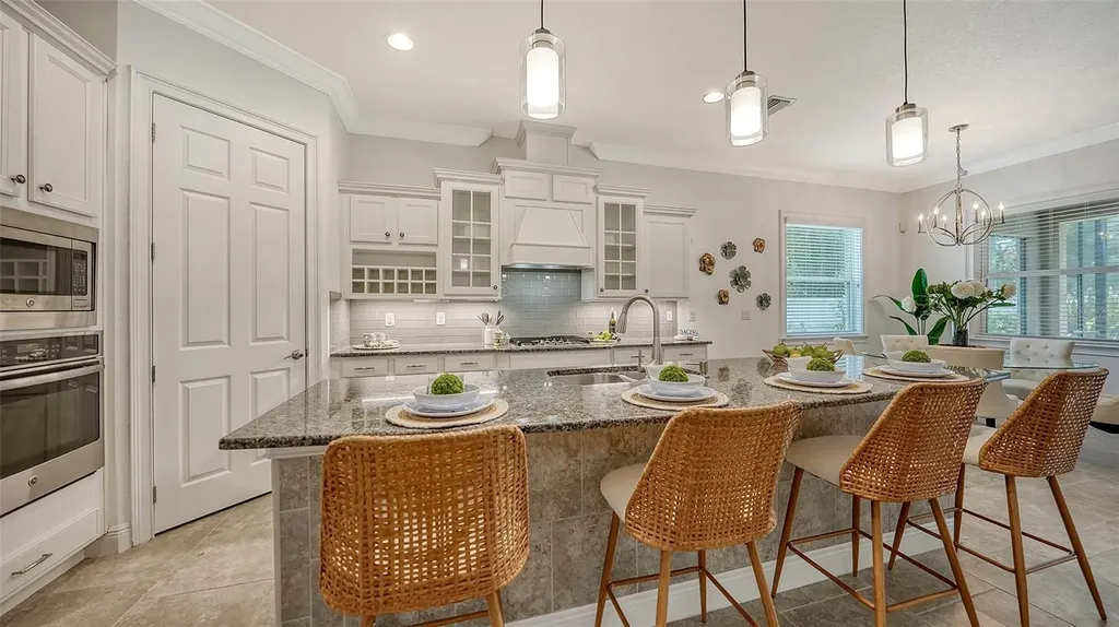 1919 Bougainvillea Street Sarasota FL 34239