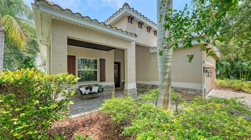 1919 Bougainvillea Street Sarasota FL 34239