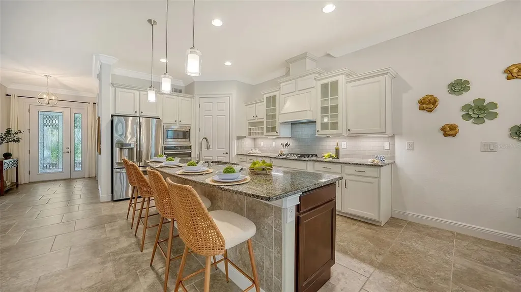 1919 Bougainvillea Street Sarasota FL 34239