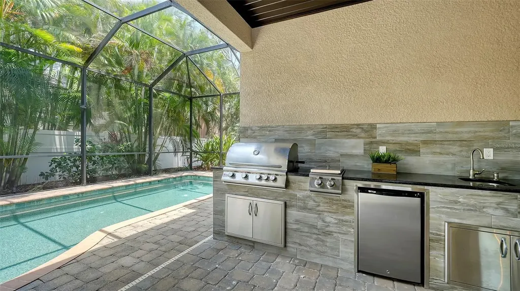 1919 Bougainvillea Street Sarasota FL 34239