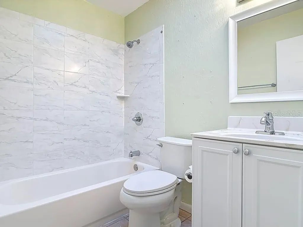 7 Crandell Court Palm Coast FL 32137