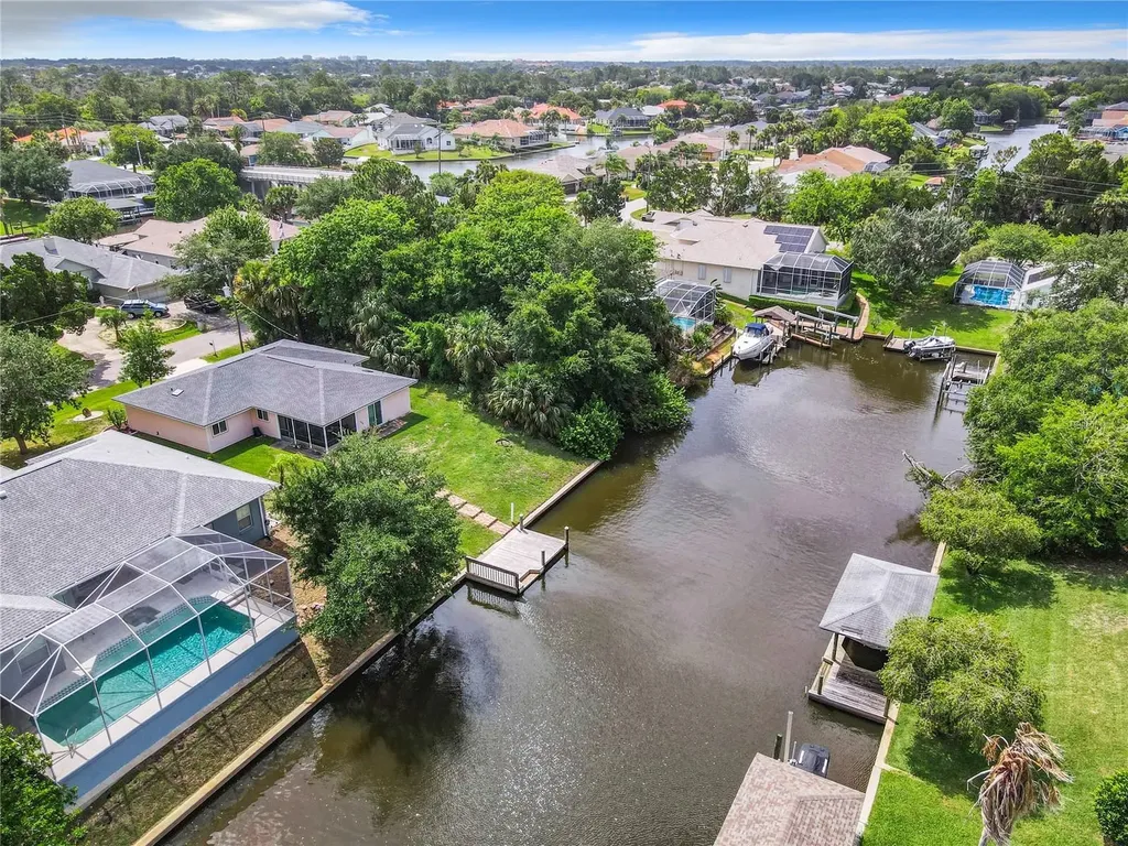 7 Crandell Court Palm Coast FL 32137
