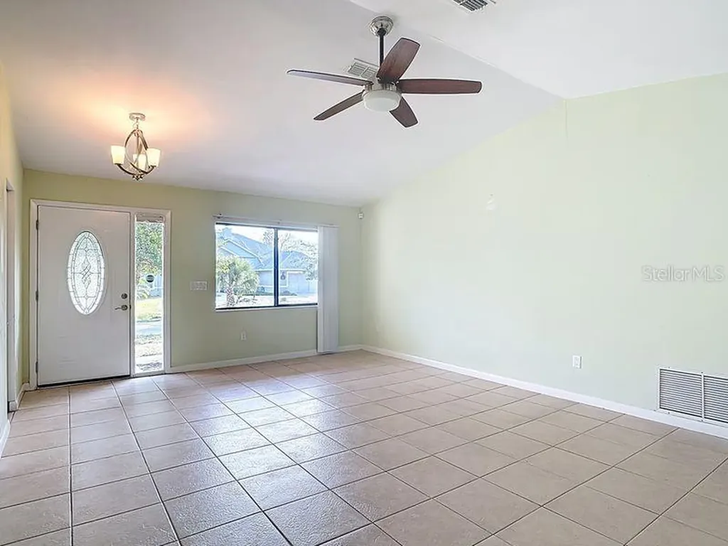 7 Crandell Court Palm Coast FL 32137