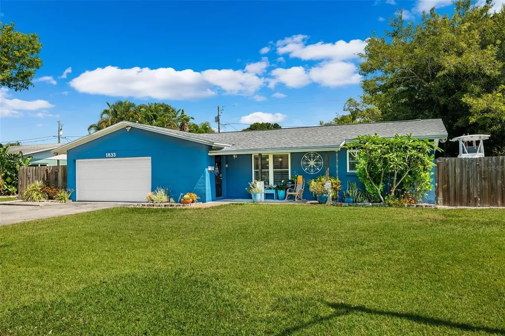 1833 63rd Terrace S St Petersburg FL 33712