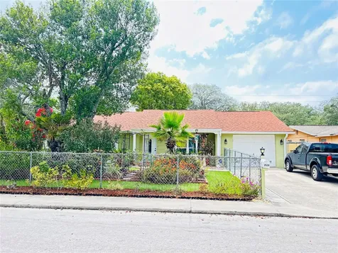 2529 Flintwood Drive Holiday FL 34690