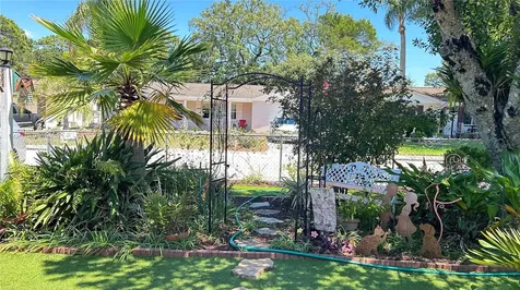 2529 Flintwood Drive Holiday FL 34690