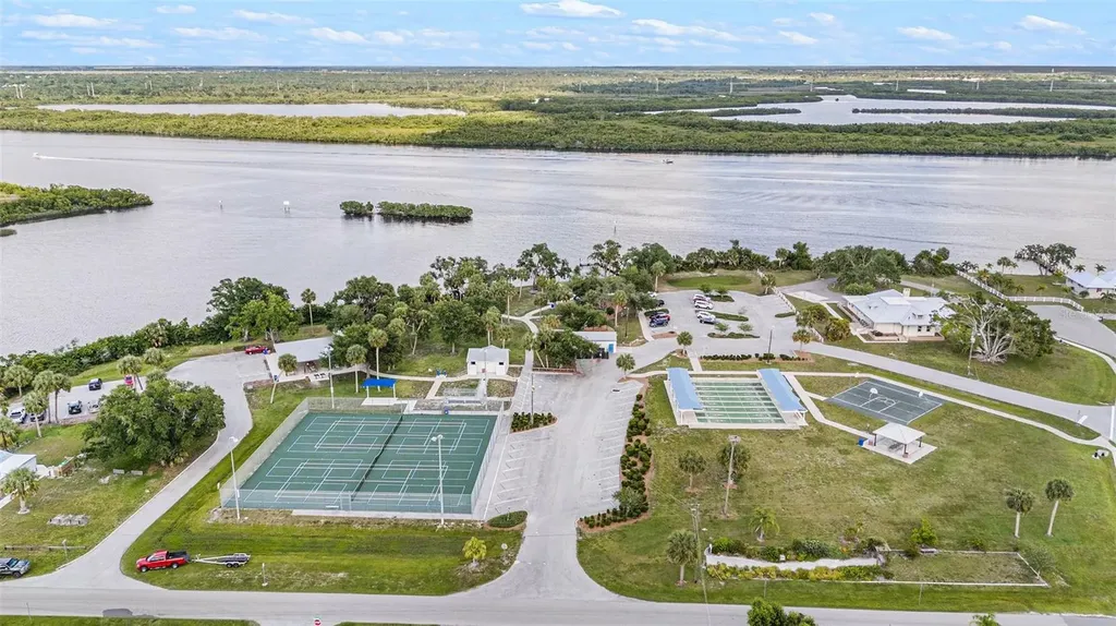3314 Daytona Drive Punta Gorda FL 33983