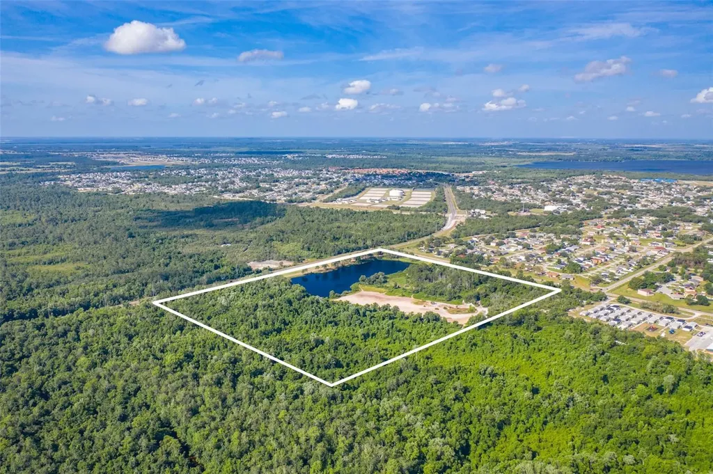 Laurel Avenue Kissimmee FL 34759