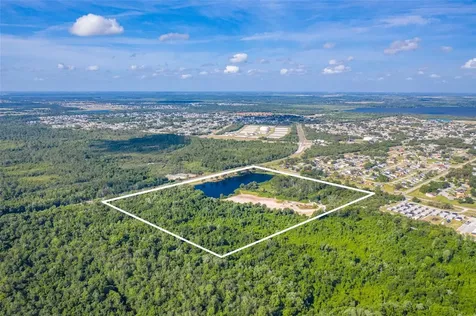 Laurel Avenue Kissimmee FL 34759