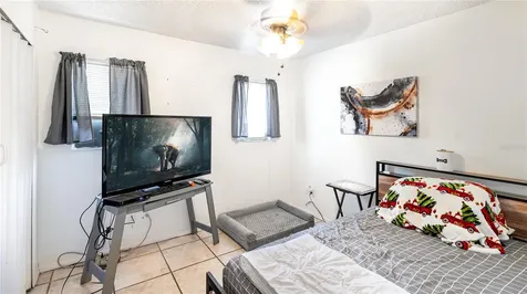 8724 Tall Pine Lane Orlando FL 32825