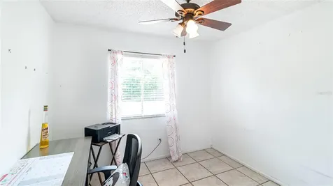 8724 Tall Pine Lane Orlando FL 32825
