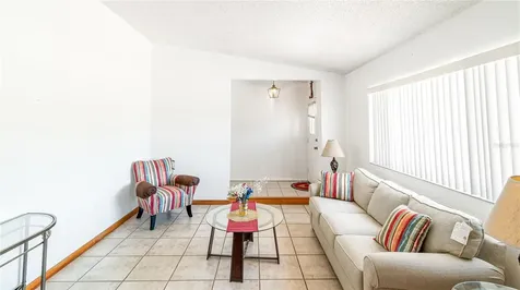 8724 Tall Pine Lane Orlando FL 32825