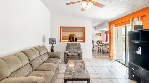 8724 Tall Pine Lane Orlando FL 32825