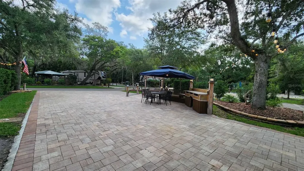 371 Bob Cat Lane River Ranch FL 33867