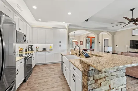 8016 Greenbrier Court Spring Hill FL 34606