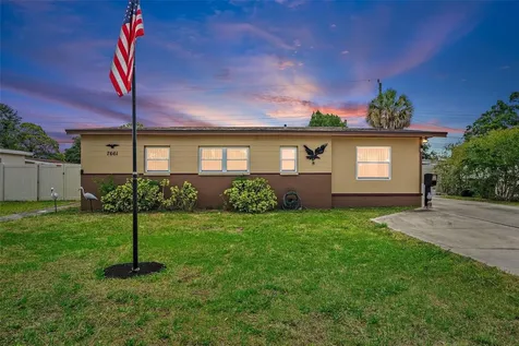 7661 18th Way N St Petersburg FL 33702