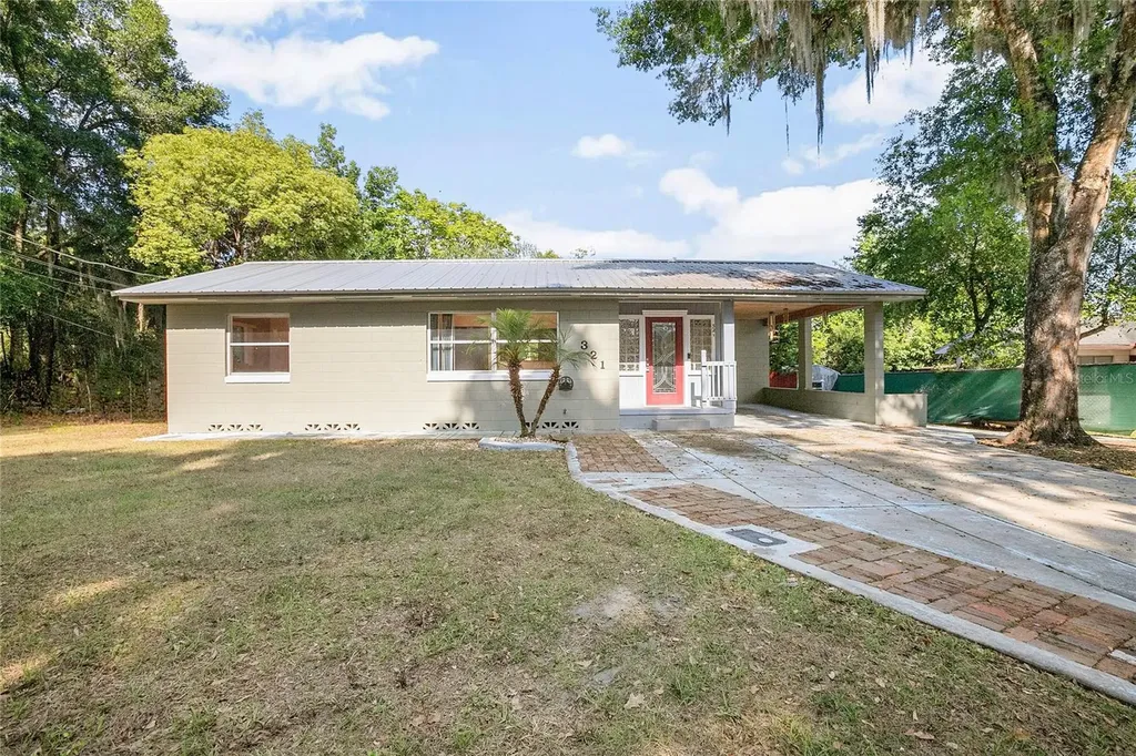 321 N Adelle Avenue Deland FL 32720