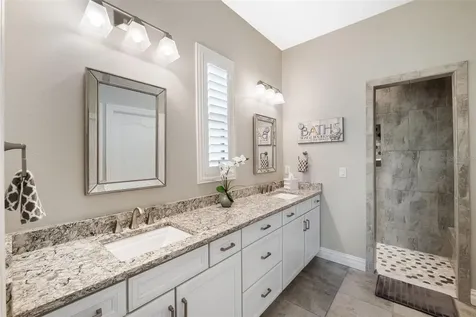 4850 Pointe O Woods Drive Wesley Chapel FL 33543