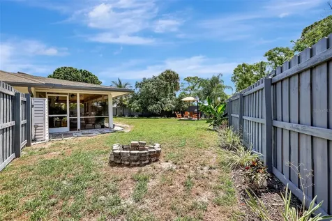 1829 NE Avenida Dracaena Jensen Beach FL 34957