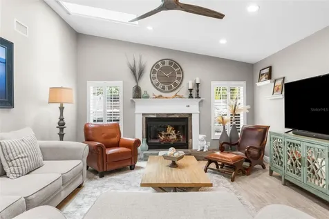 1001 Chatham Court Safety Harbor FL 34695