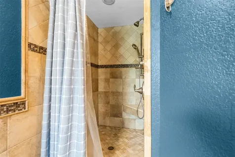 1001 Chatham Court Safety Harbor FL 34695