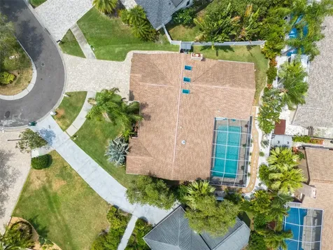 1001 Chatham Court Safety Harbor FL 34695