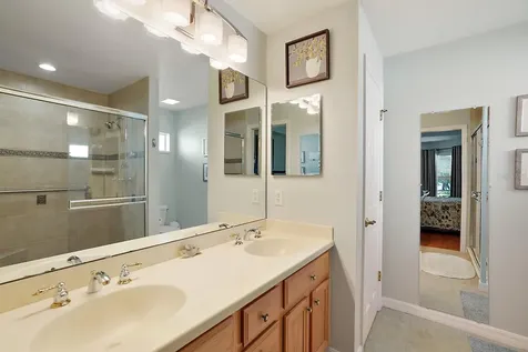 26950 Honeymoon Avenue Leesburg FL 34748