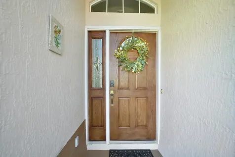 26950 Honeymoon Avenue Leesburg FL 34748