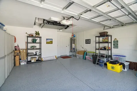 26950 Honeymoon Avenue Leesburg FL 34748