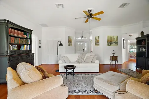 26950 Honeymoon Avenue Leesburg FL 34748